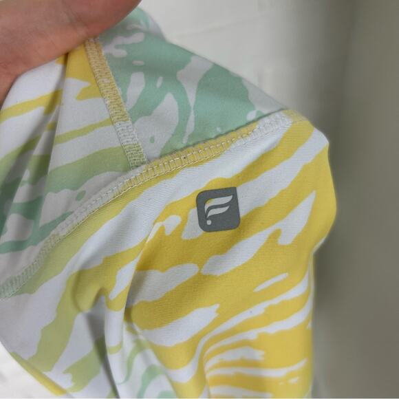 Fabletics Tie Dye Print Athletic Leggings Size M - Picture 3 of 8